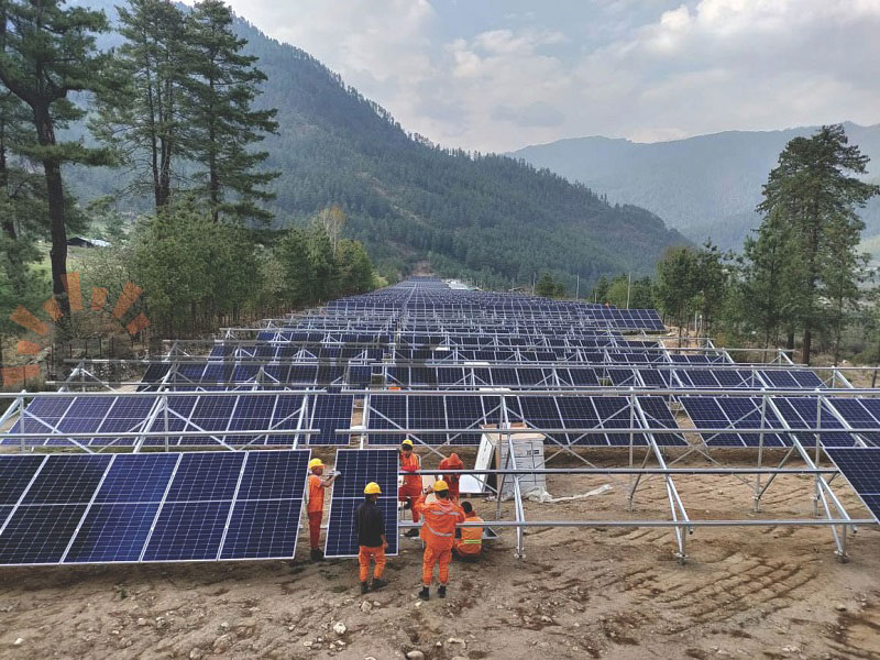 2MW all-aluminum ground PV power station in the Himalayas